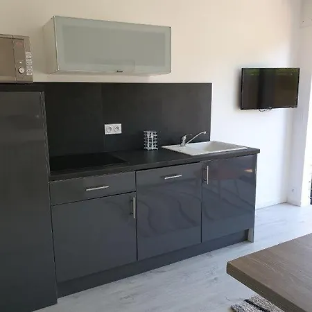 Apartment 3 Pieces 4-6 Personnes, Clim, Terrasse Et Piscine